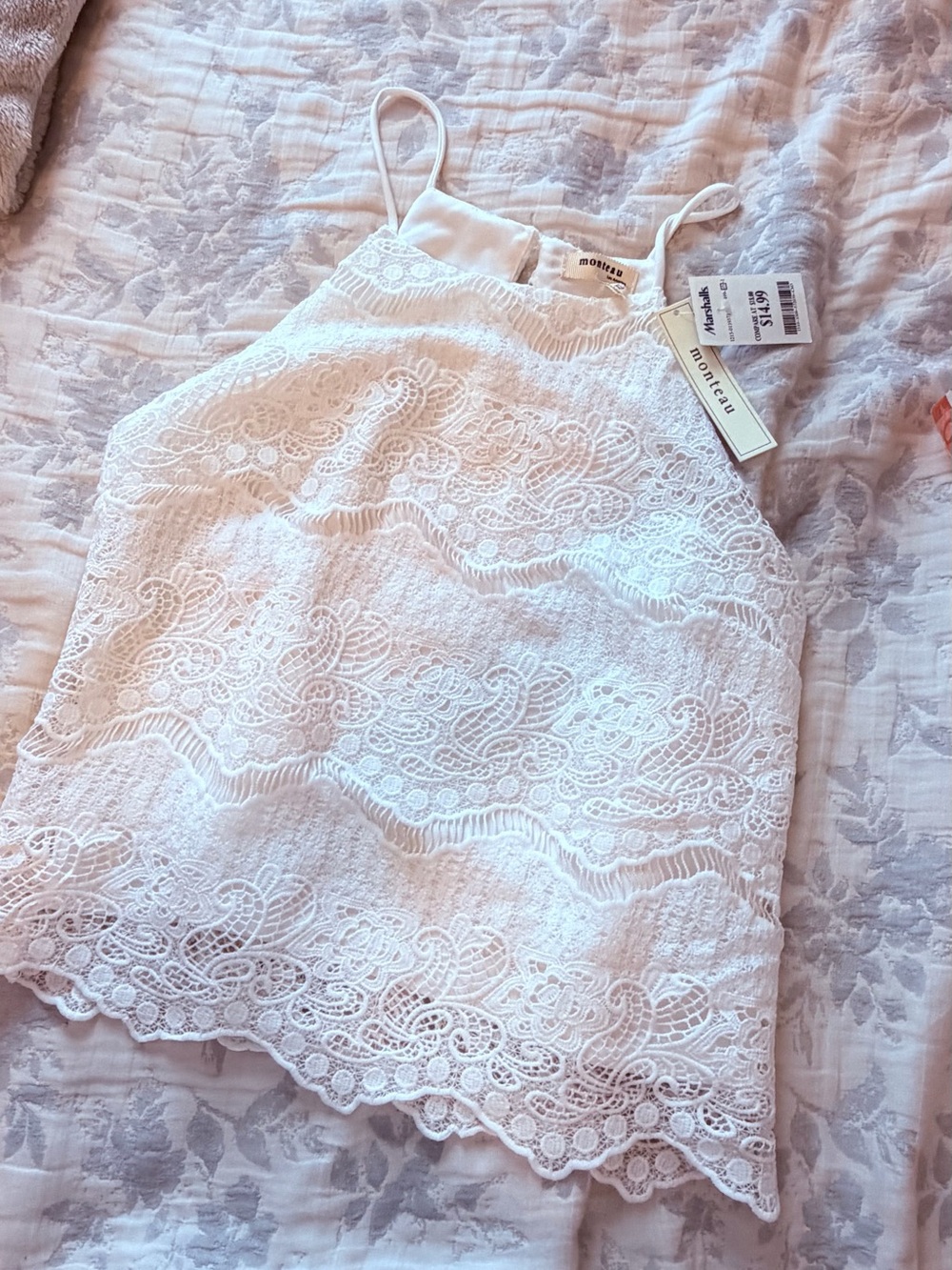 Women’s White Lace Halter Cami Top